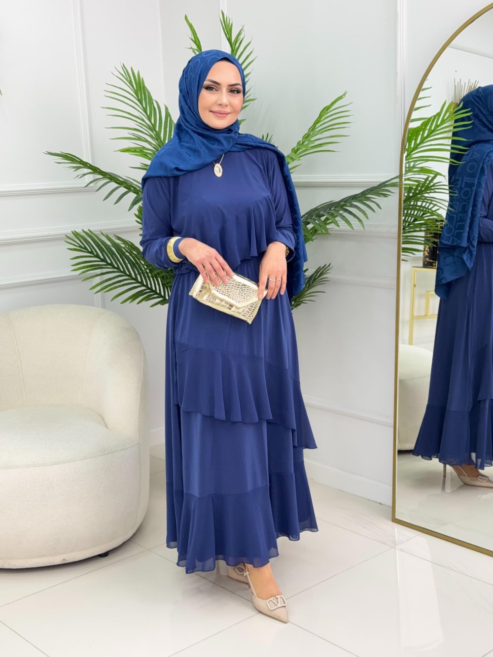 HÜSNA ETEKLİ TAKIM — İNDİGO